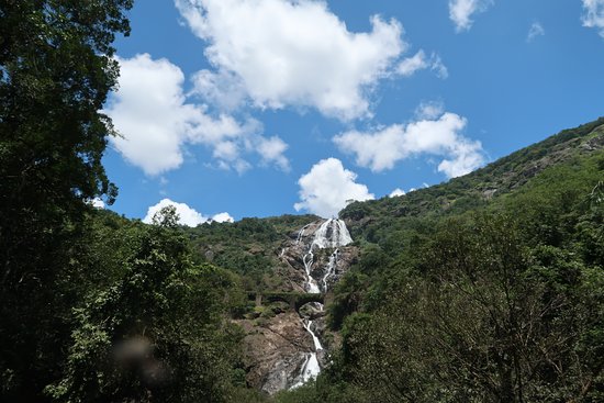 dudhsagar-falls