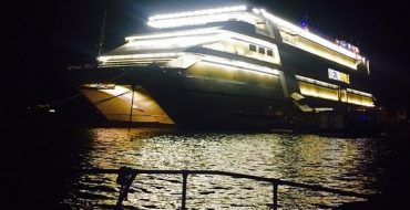 Cruise ship in Goa