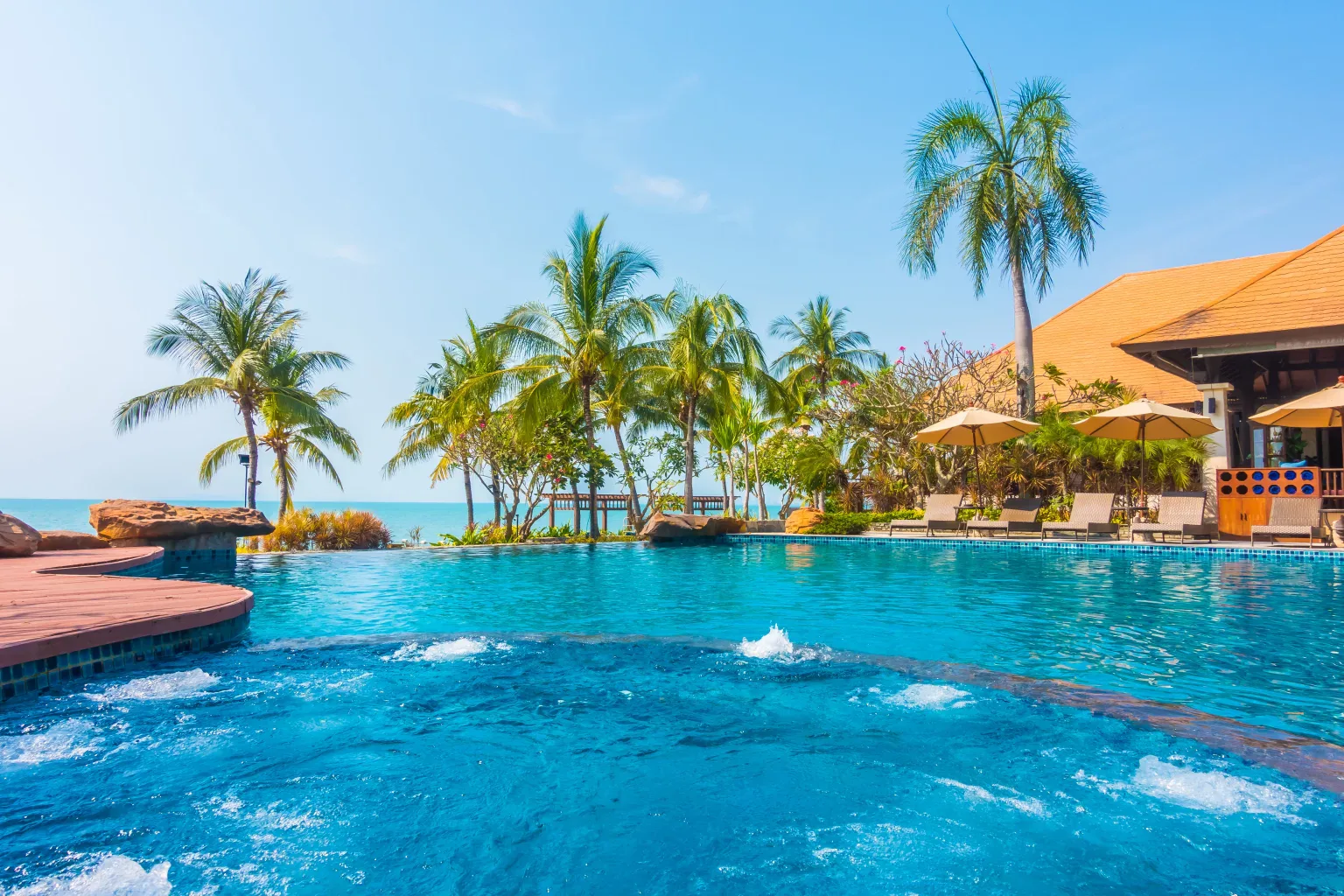 Poolside Experiences Set Luxury Resorts in North Goa Apart